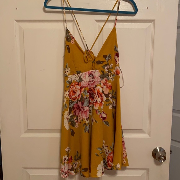 Lulus mini dress - Picture 3 of 6